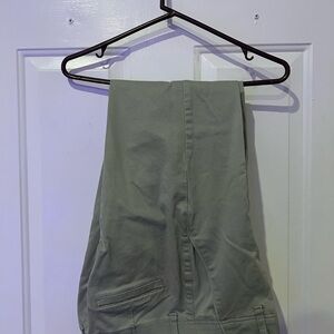 Men’s Lee Khaki Slacks Size 32/30